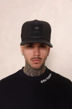 Boné Effel Snapback Preto