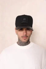 Boné Effel Snapback Preto